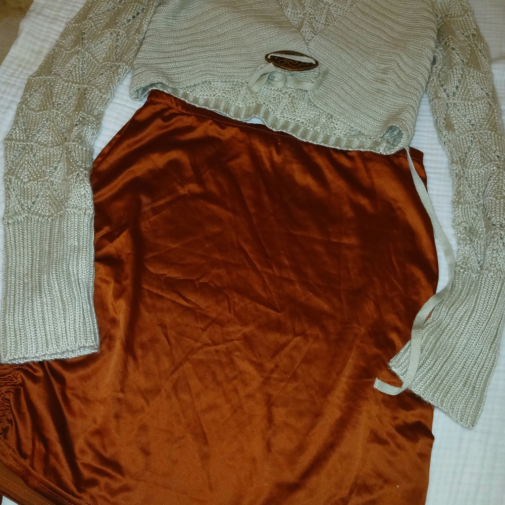 Tictoc Silk Skirt